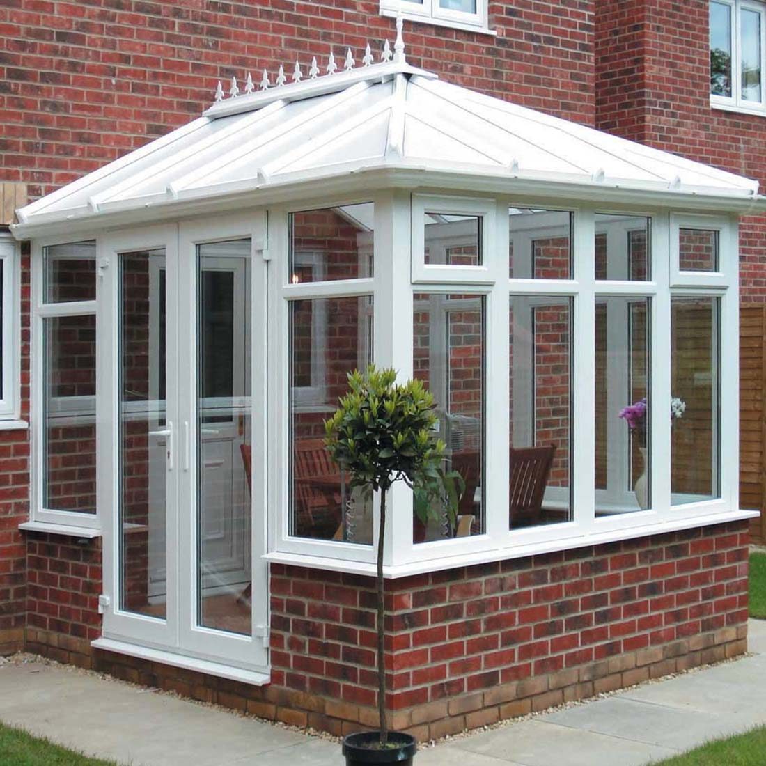 Входная группа - пластиковые окна и двери