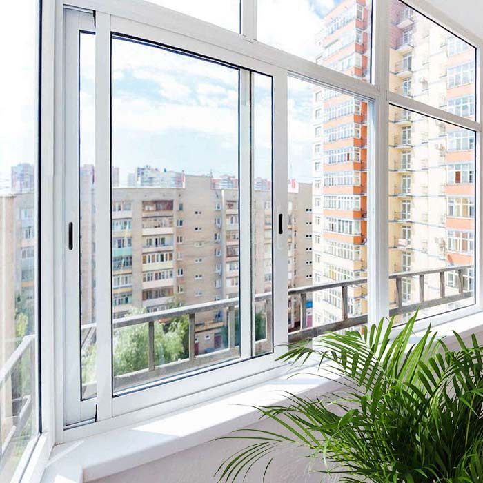 Остекление лоджии алюминиевыми раздвижными конструкциями Раздвижное остекление лоджии