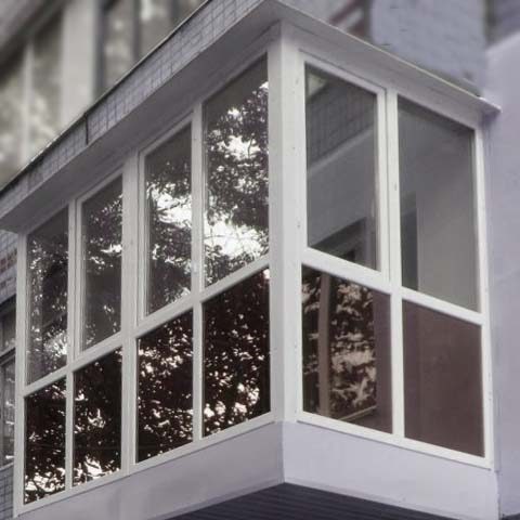 Панорамное зеркальное остекление балкона